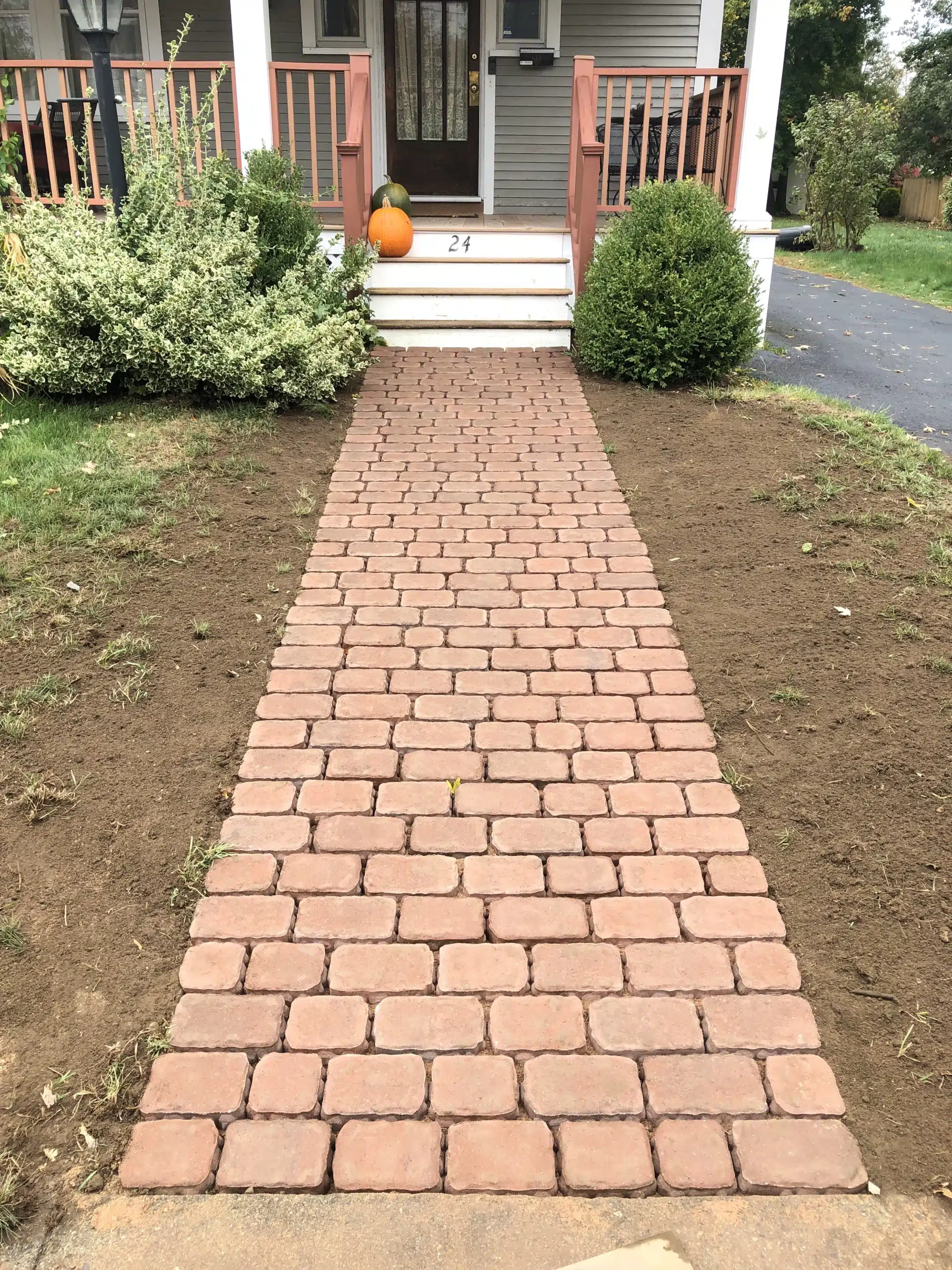 ludlow_landscaper_hardscaping_st-clair-landscaping-irrigation (26)